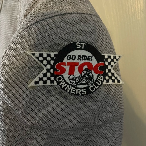 Men's Black and Gray Performance Jacket - Picture 5 of 6